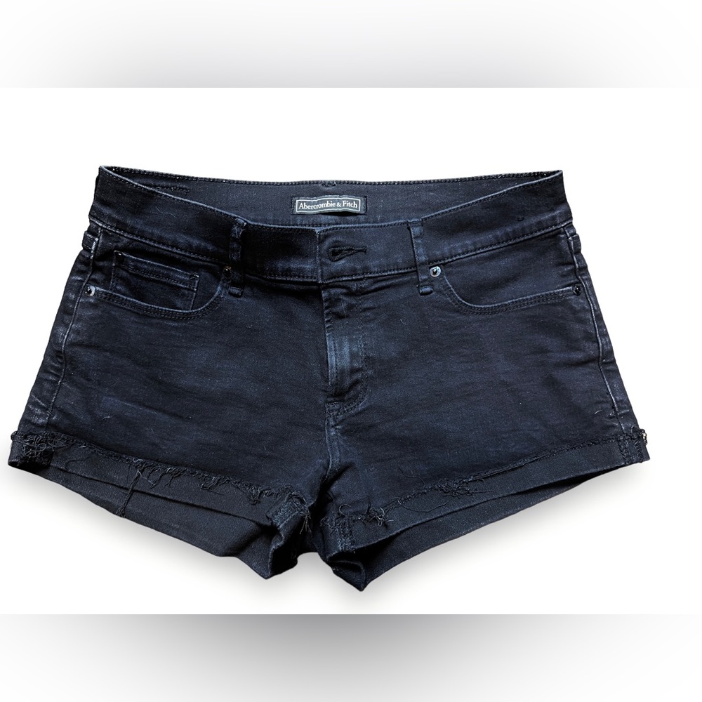 Woman’s Abercrombie & Fitch Black shorts with distressed cuffs, Size 27